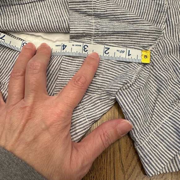 Dalia Women’s Shorts - Picture 7 of 7